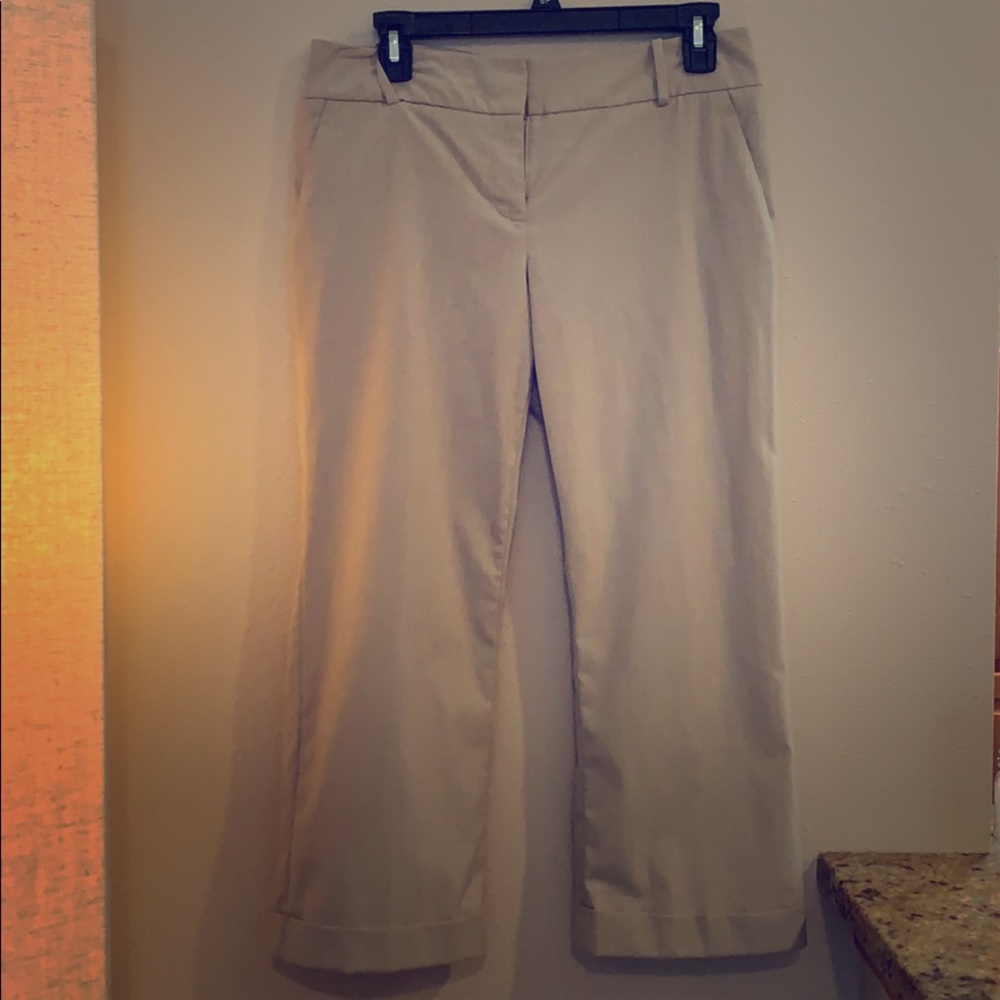 Khaki Capri Cassidy Fit The Limited size 6